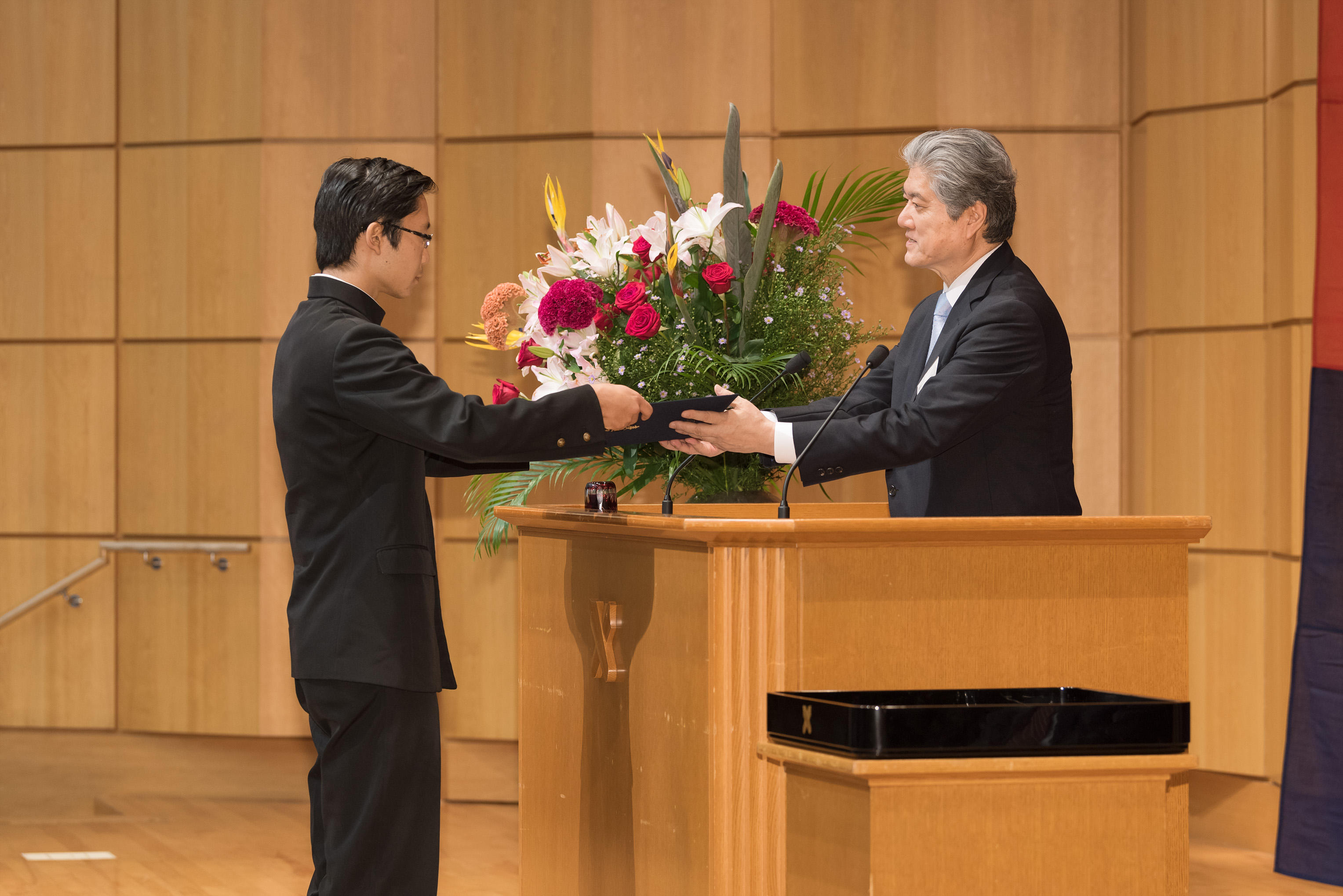 2019年度慶應義塾大学指定寄付奨学金授与証交付式：慶應義塾大学塾生サイト