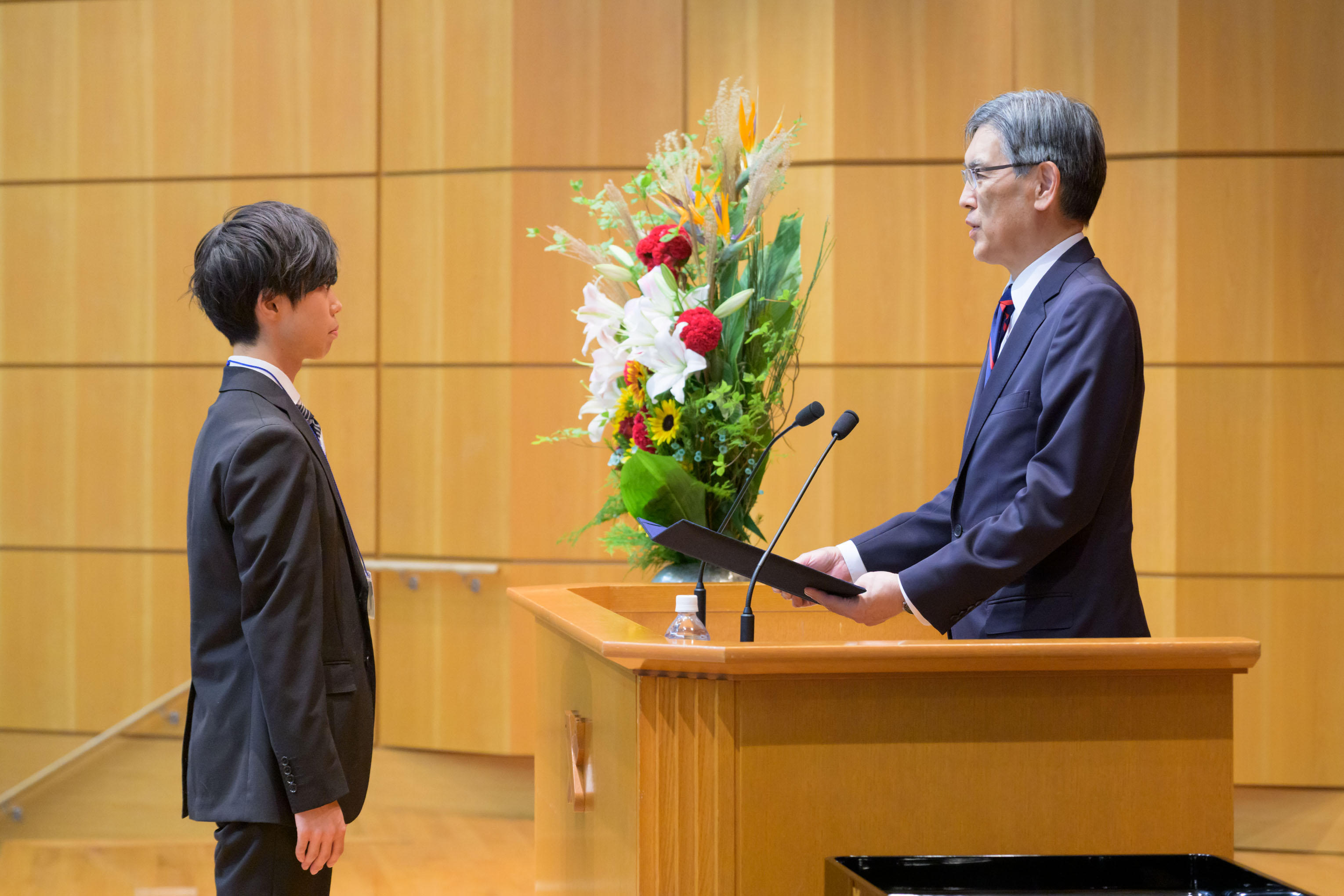 scholarship_2025zyuyoshiki_daihyogakusei1.jpg